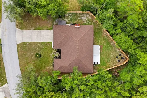 1820 N Merrick Drive Deltona FL 32738