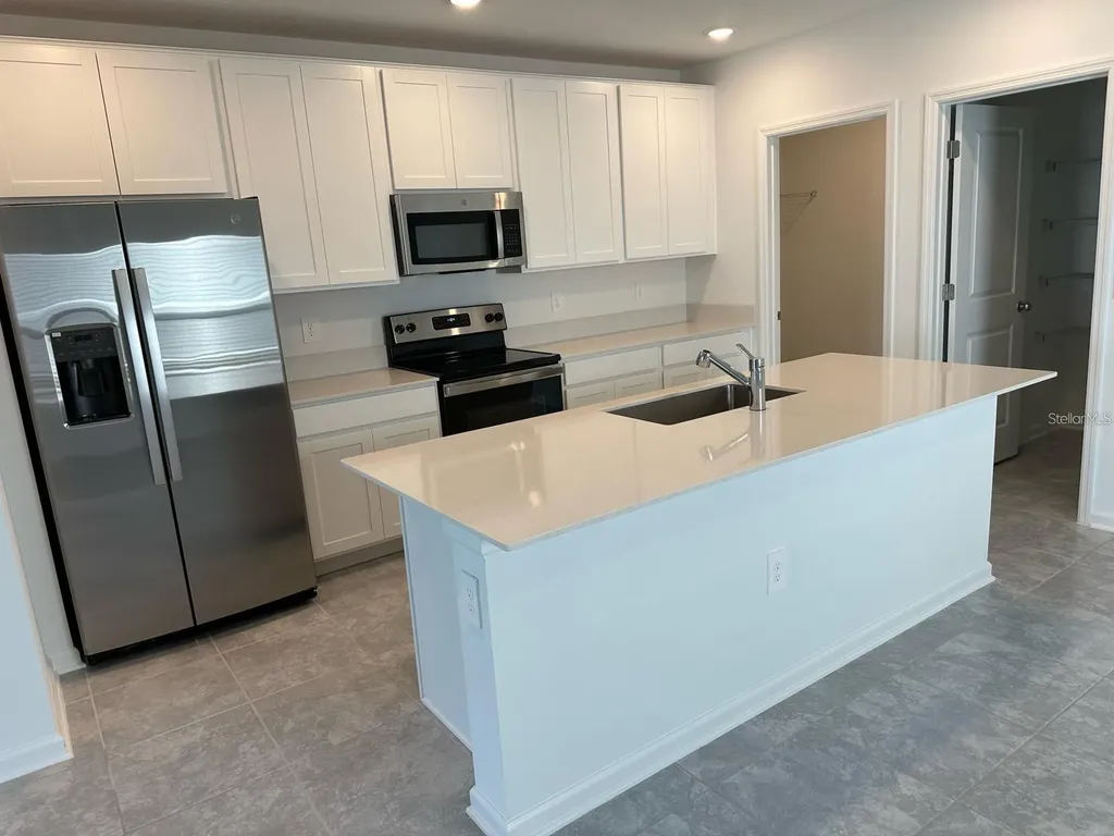 417 Cedar Key Davenport FL 33837