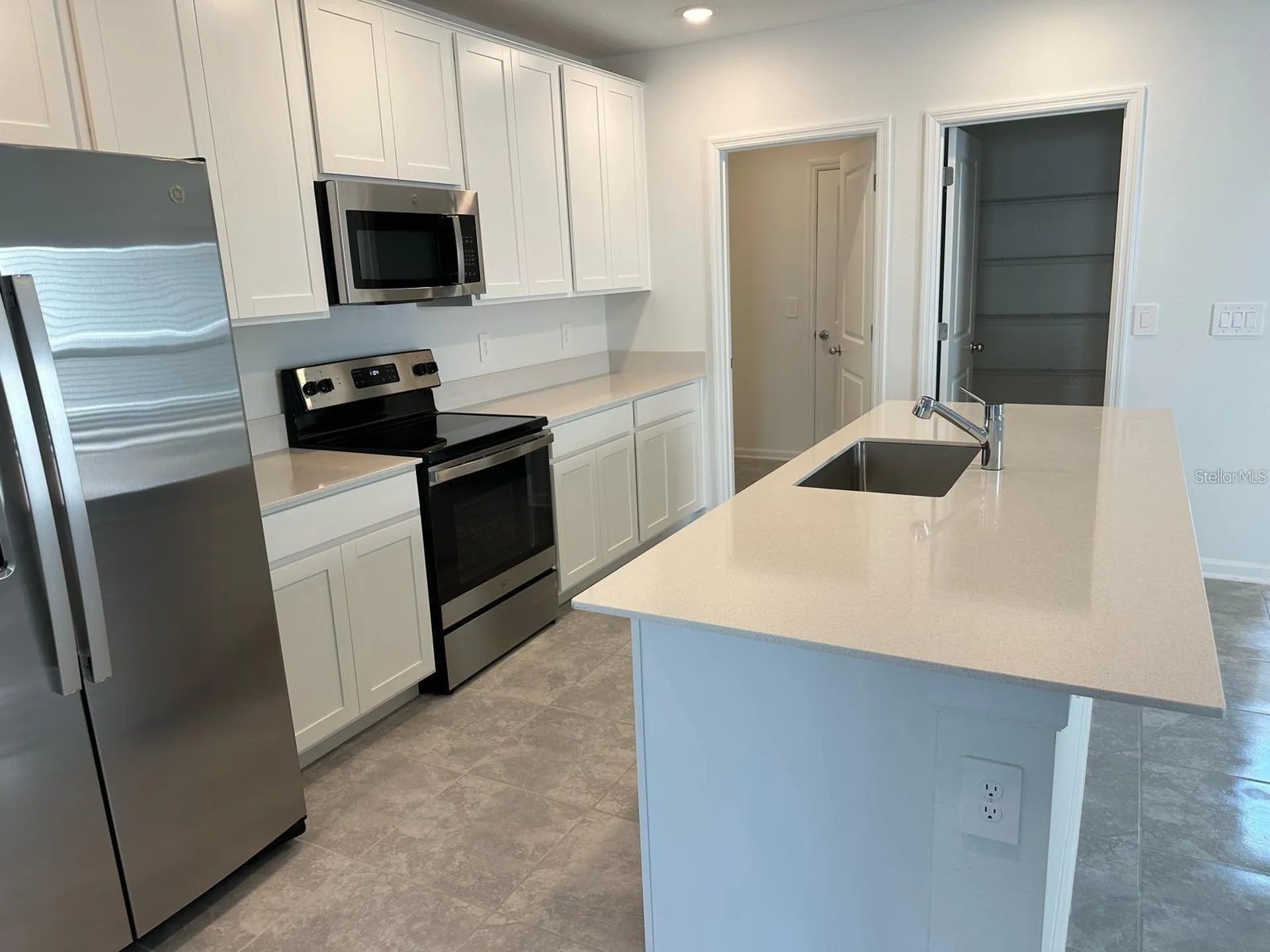 417 Cedar Key Davenport FL 33837