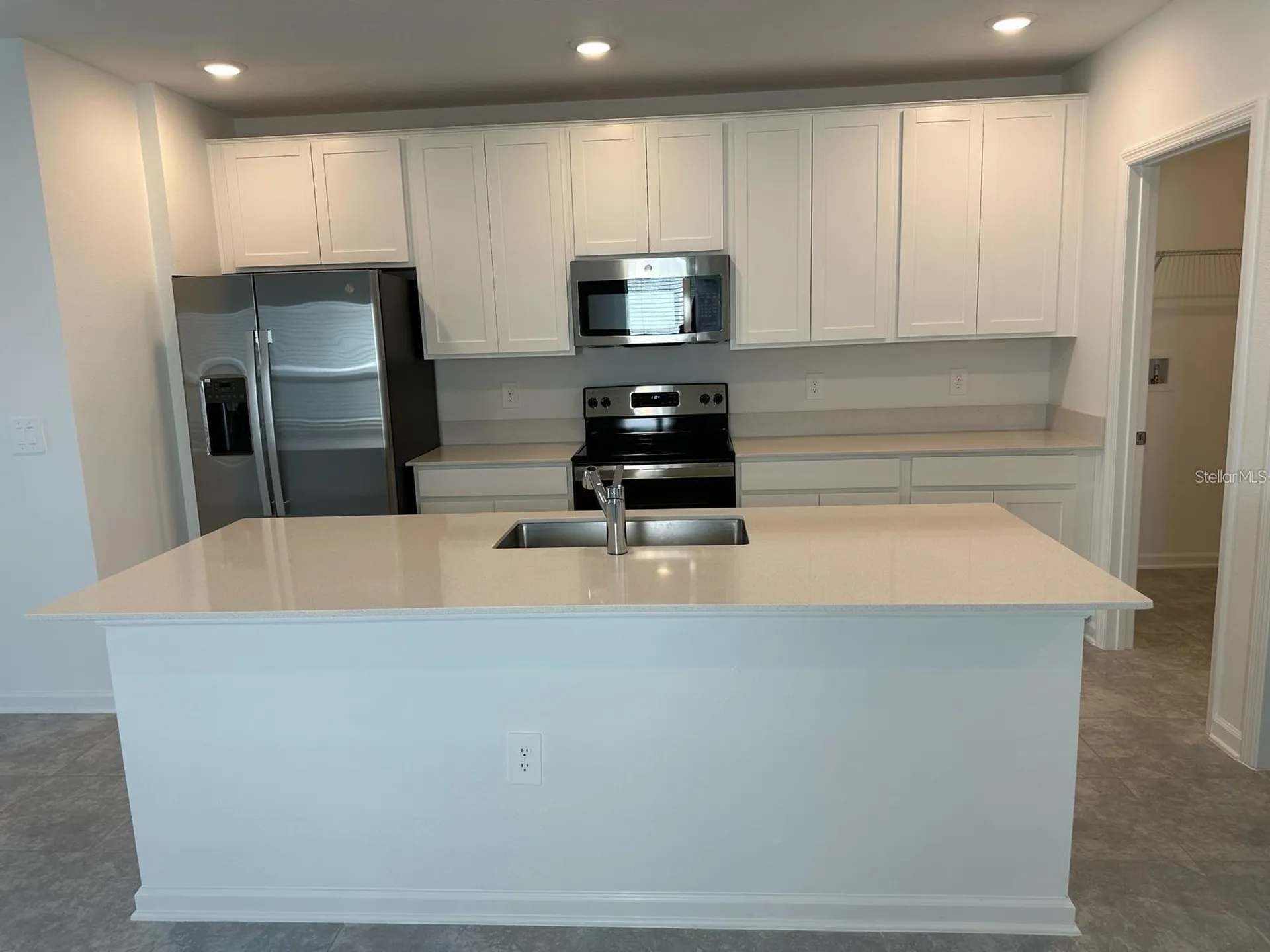 417 Cedar Key Davenport FL 33837