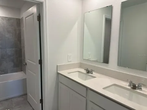 417 Cedar Key Davenport FL 33837