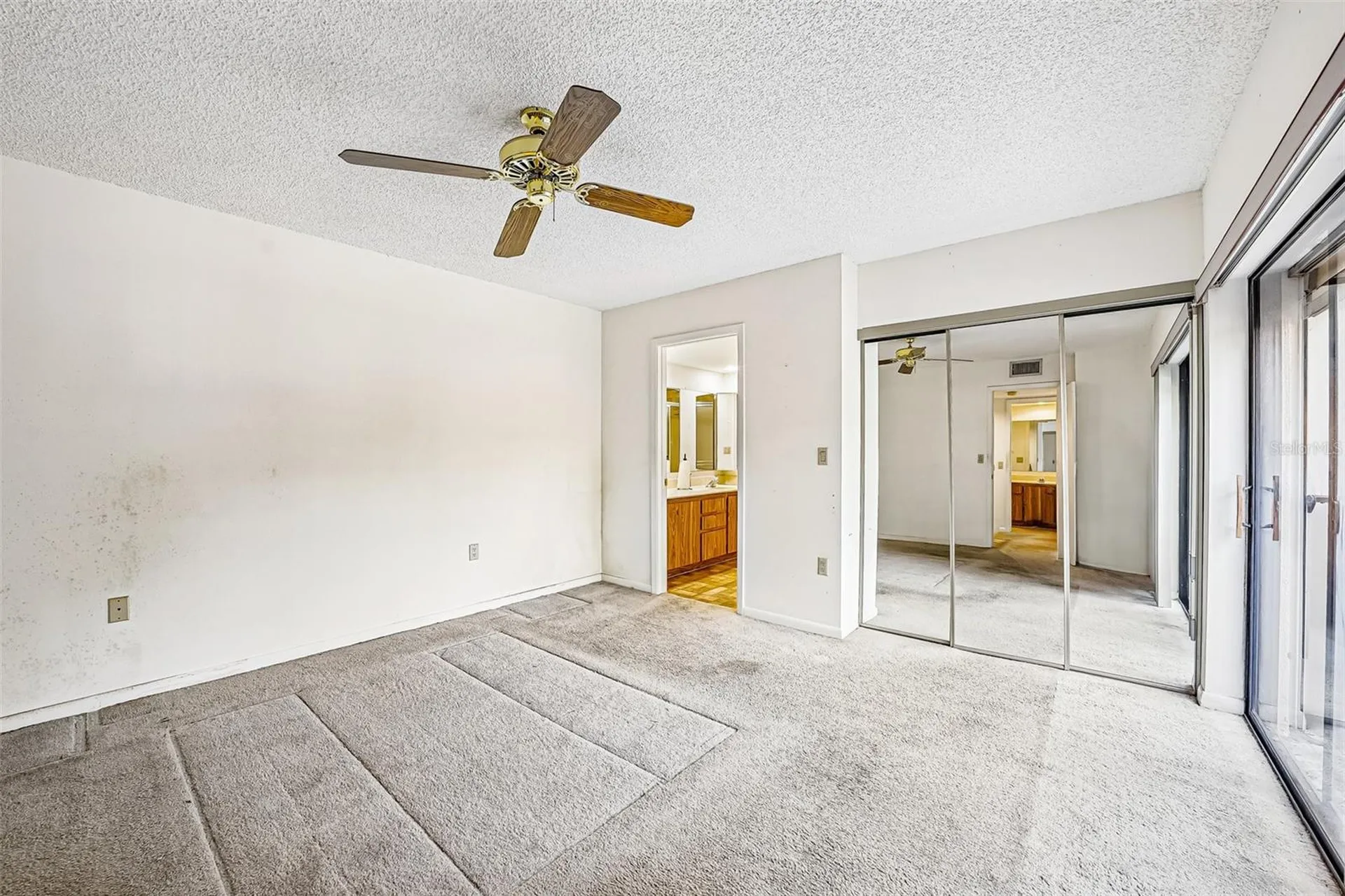 2707 12th Court Palm Harbor FL 34684