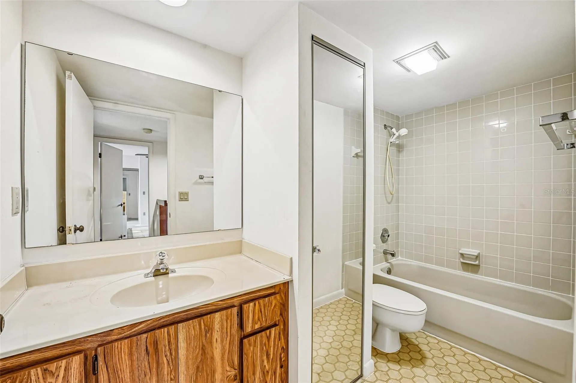 2707 12th Court Palm Harbor FL 34684