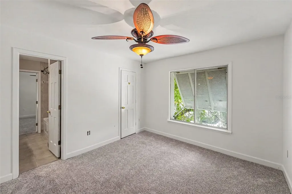 4105 38th Avenue S St Petersburg FL 33711