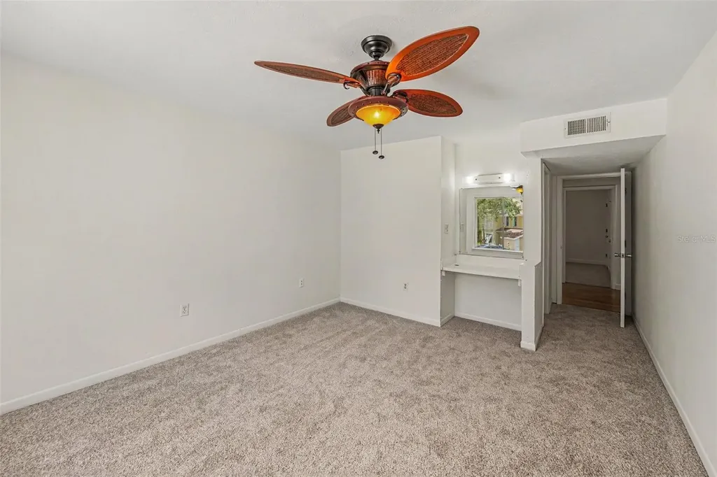 4105 38th Avenue S St Petersburg FL 33711