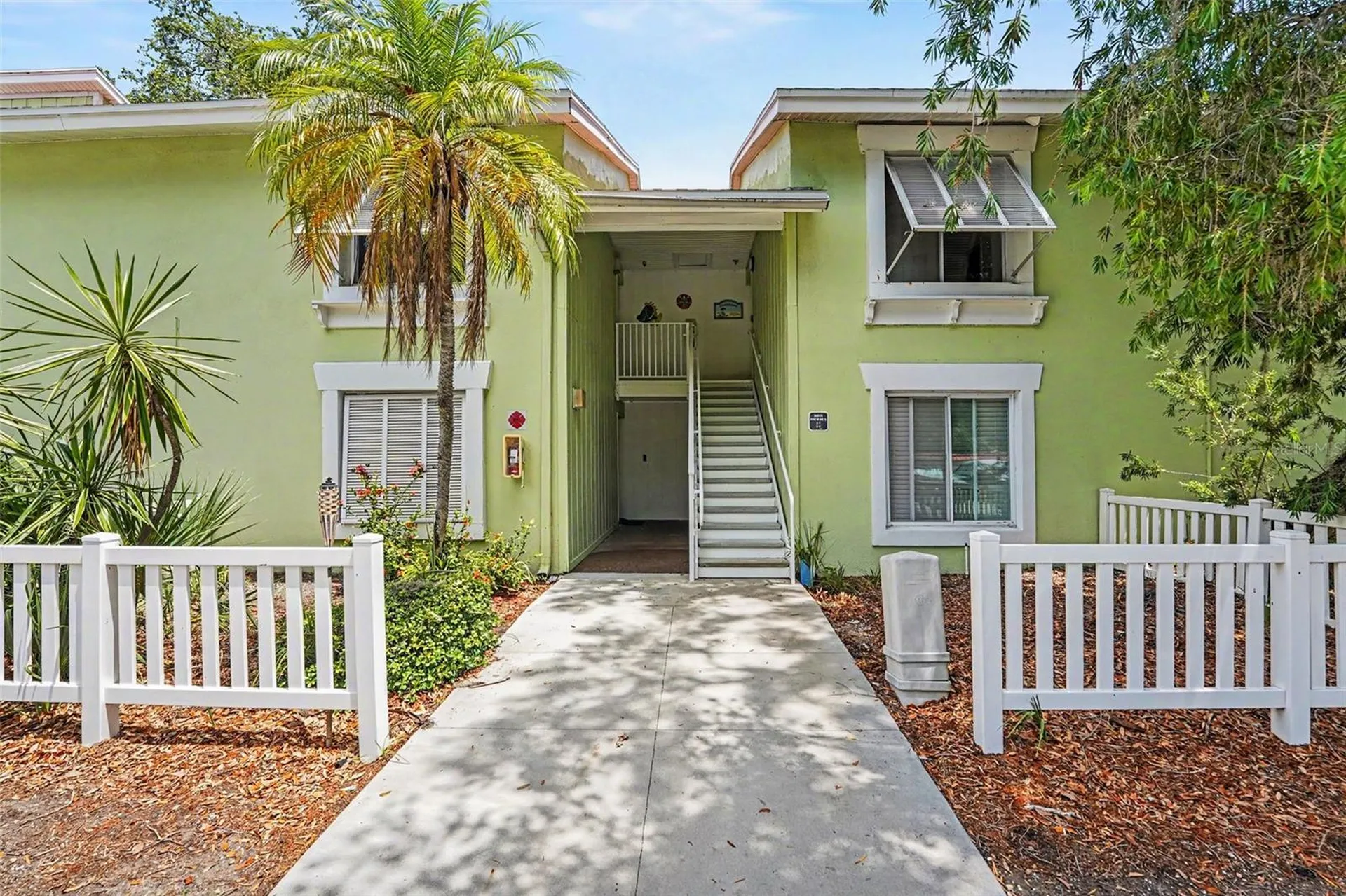 4105 38th Avenue S St Petersburg FL 33711
