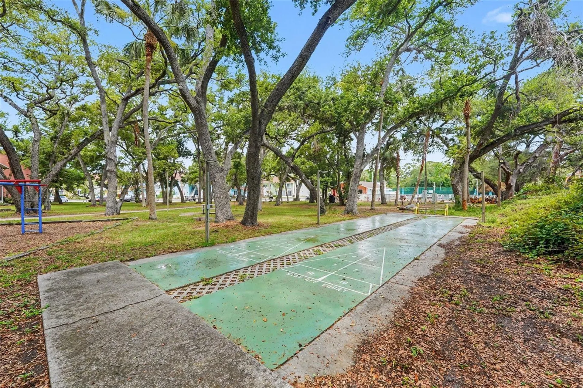 4105 38th Avenue S St Petersburg FL 33711