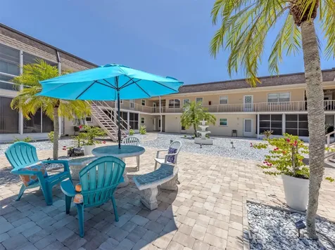 537 Manatee Court Venice FL 34285