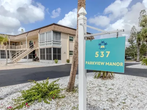 537 Manatee Court Venice FL 34285