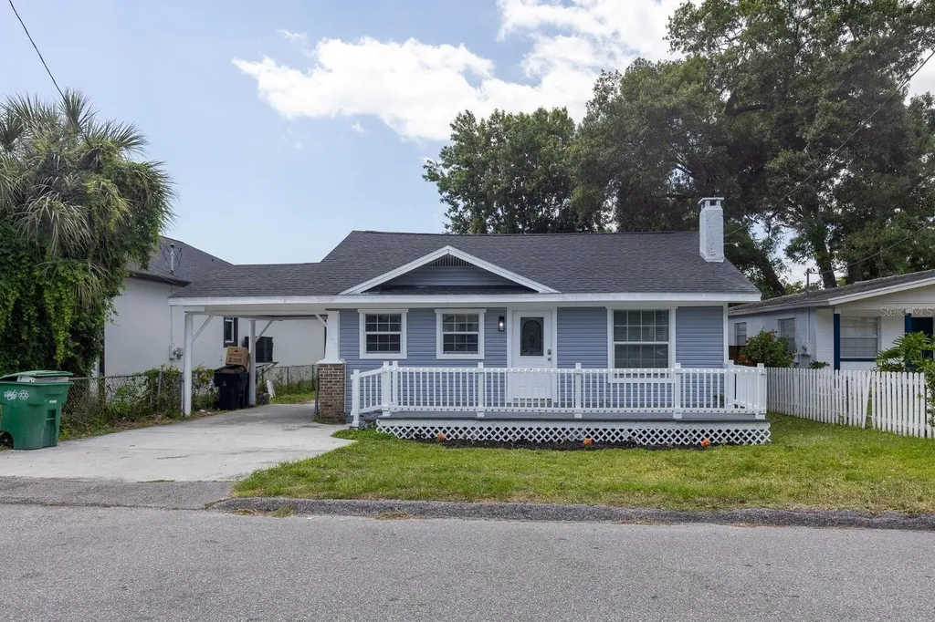 6906 N Lynn Avenue Tampa FL 33604
