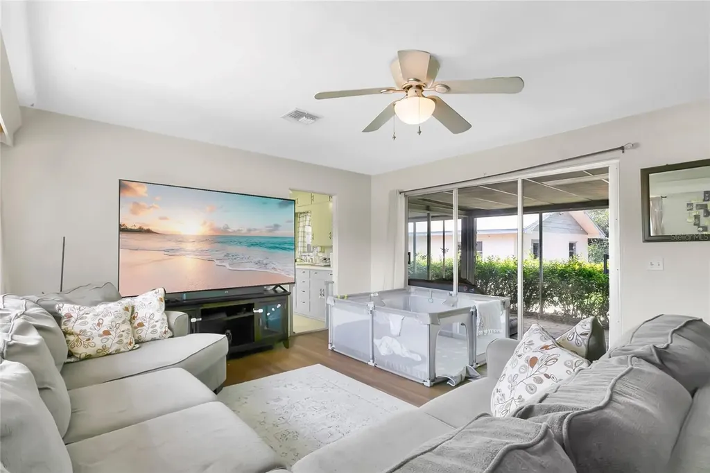 2201 Washington Avenue Eustis FL 32726