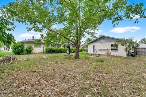 2201 Washington Avenue Eustis FL 32726