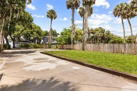2462 Fort Lane Road Geneva FL 32732
