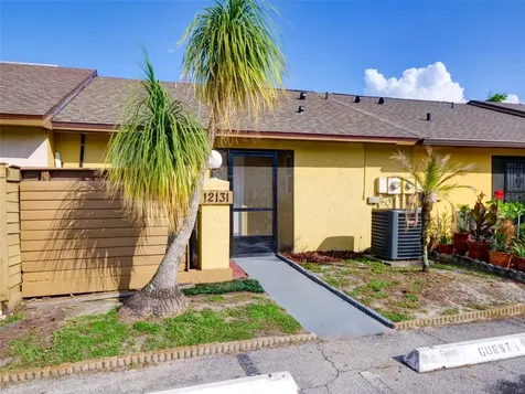 12131 Sand Pebble Way Orlando FL 32824