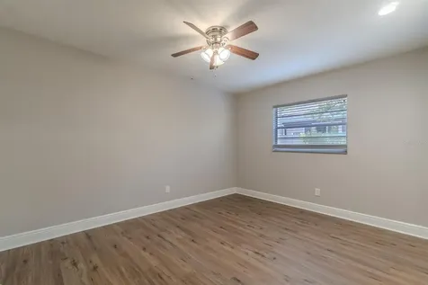 8018 W Pocahontas Avenue Tampa FL 33615