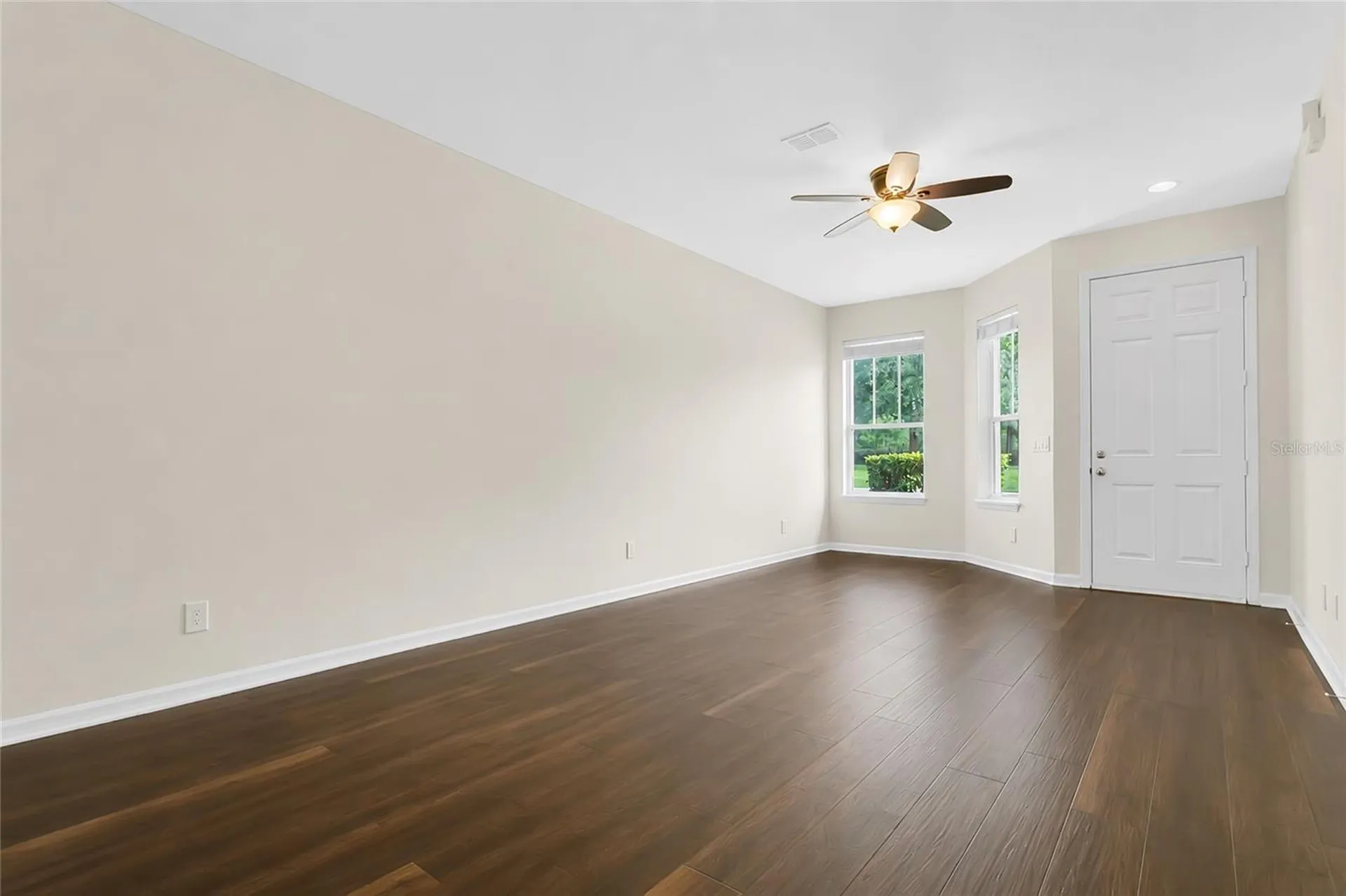 34346 Tuscany Avenue Sorrento FL 32776