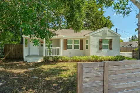 721 38TH Avenue N St Petersburg FL 33704