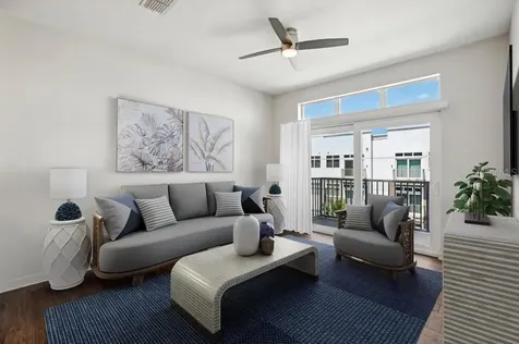 1185 S Pinellas Avenue Tarpon Springs FL 34689