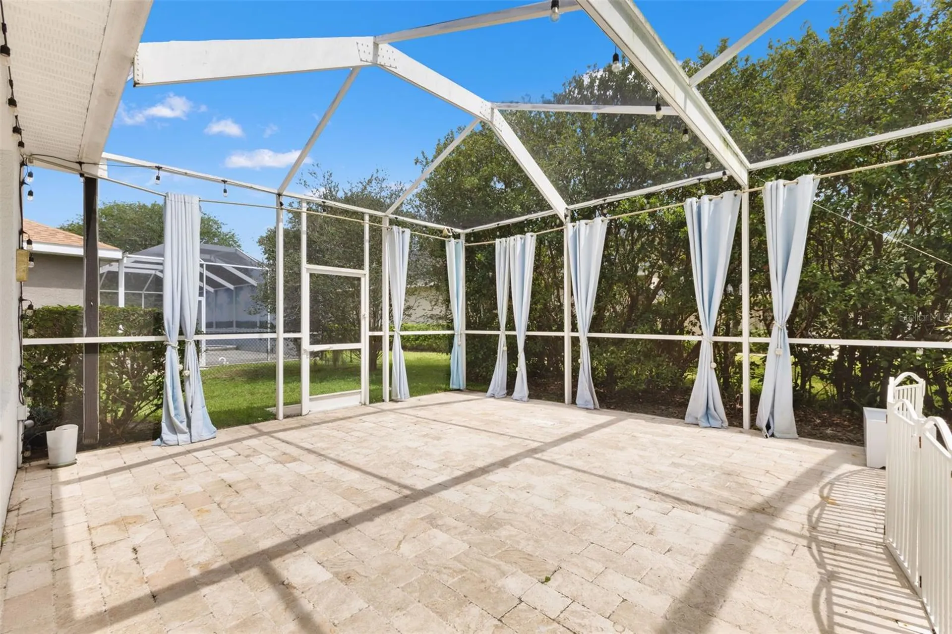 10117 Deercliff Drive Tampa FL 33647