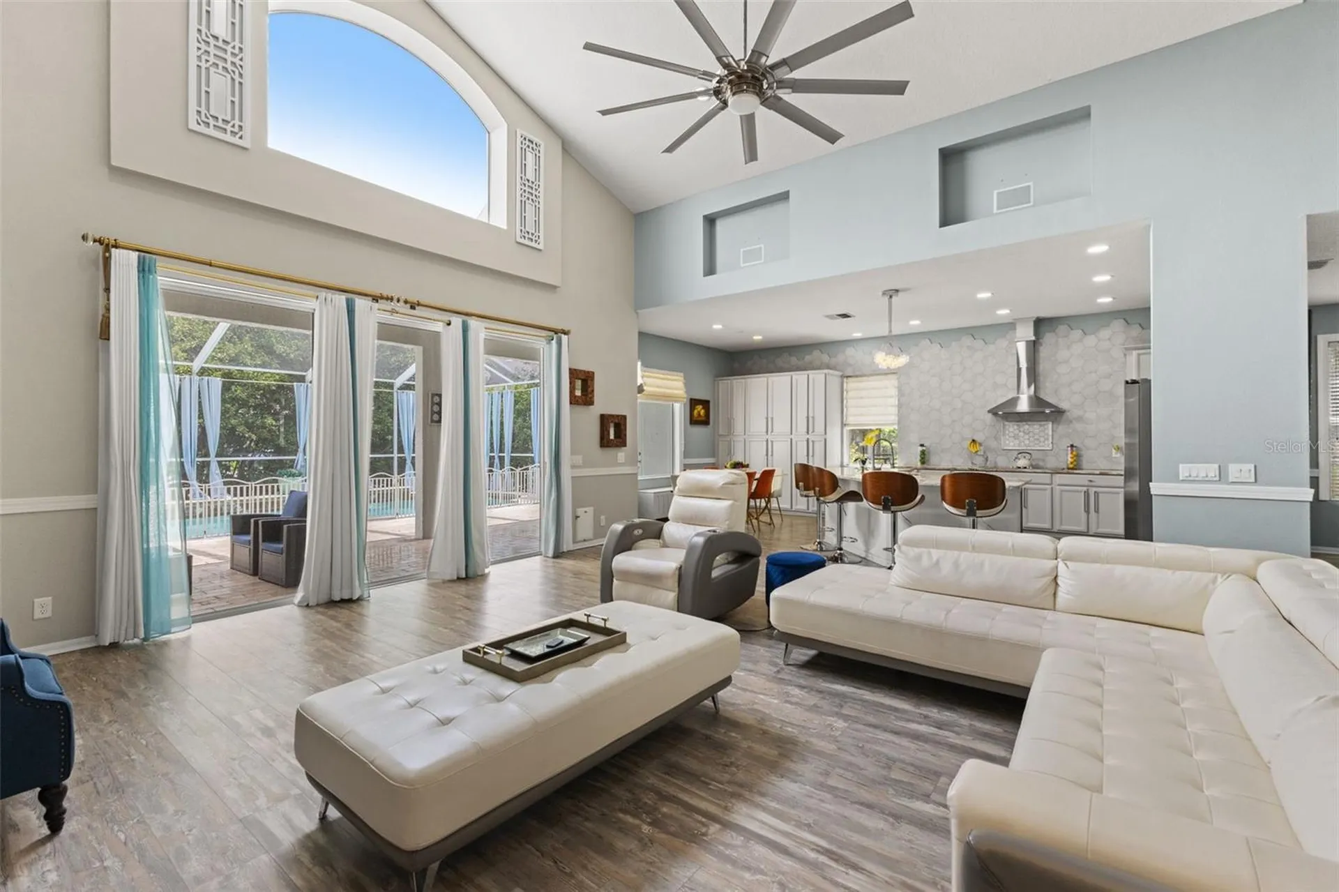10117 Deercliff Drive Tampa FL 33647