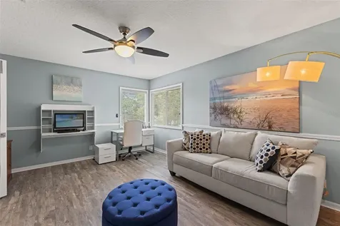 10117 Deercliff Drive Tampa FL 33647