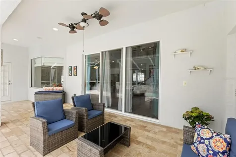 10117 Deercliff Drive Tampa FL 33647