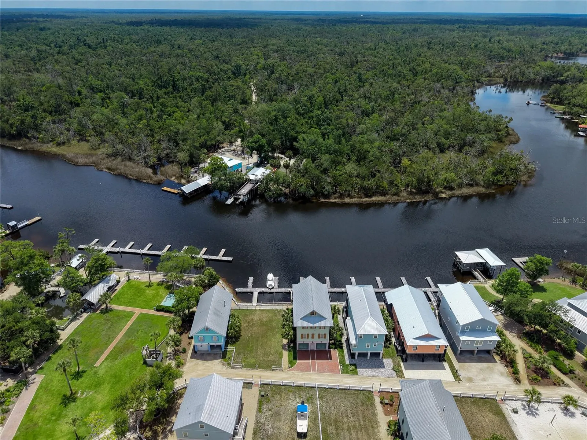 140 Ryland Circle Steinhatchee FL 32359