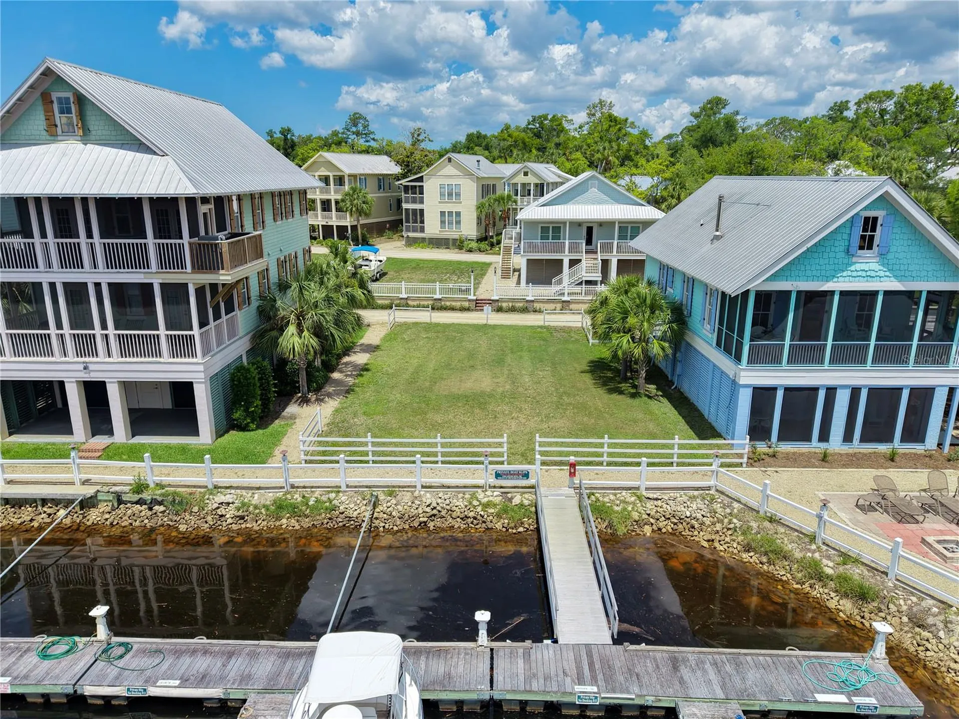 140 Ryland Circle Steinhatchee FL 32359