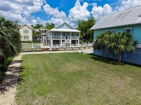 140 Ryland Circle Steinhatchee FL 32359