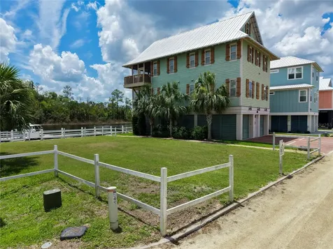 140 Ryland Circle Steinhatchee FL 32359