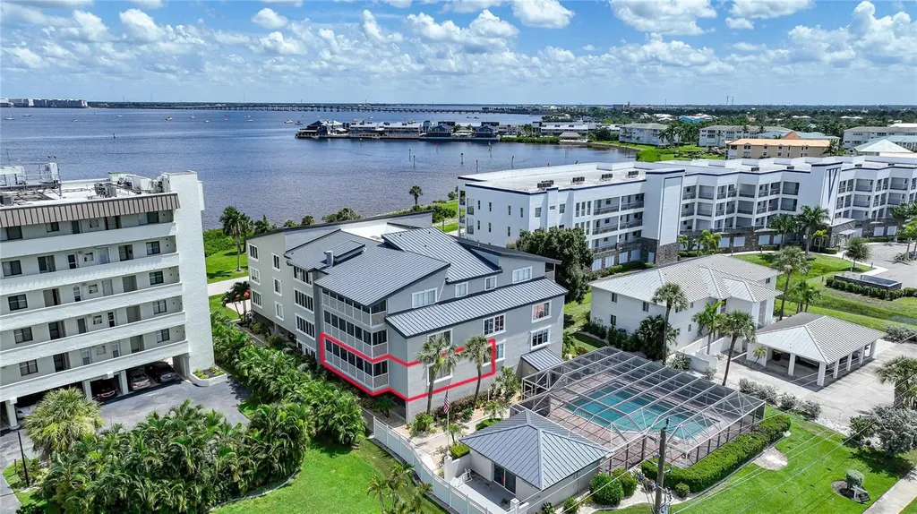 1477 Park Beach Circle Punta Gorda FL 33950