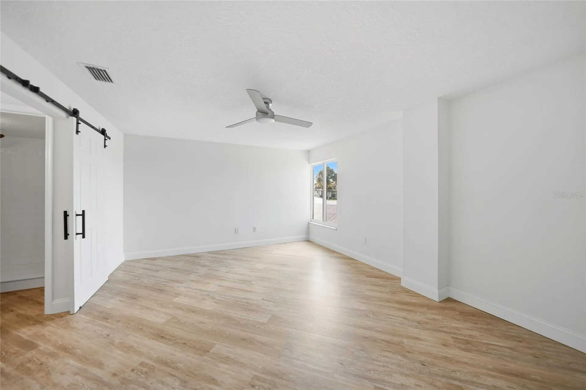 1477 Park Beach Circle Punta Gorda FL 33950