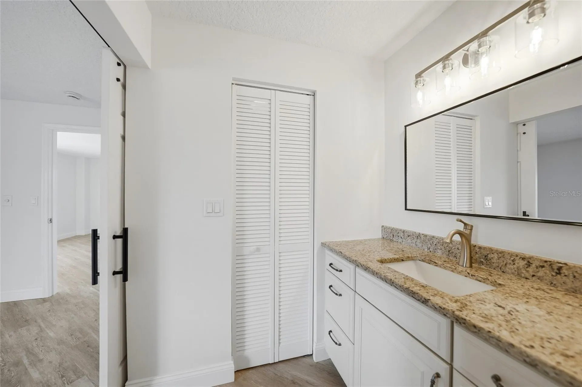 1477 Park Beach Circle Punta Gorda FL 33950