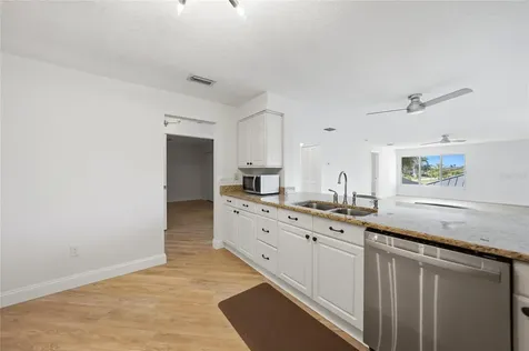 1477 Park Beach Circle Punta Gorda FL 33950