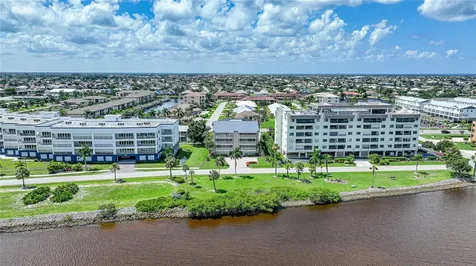 1477 Park Beach Circle Punta Gorda FL 33950