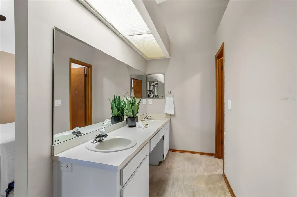 1147 Maple Creek Court Altamonte Springs FL 32714