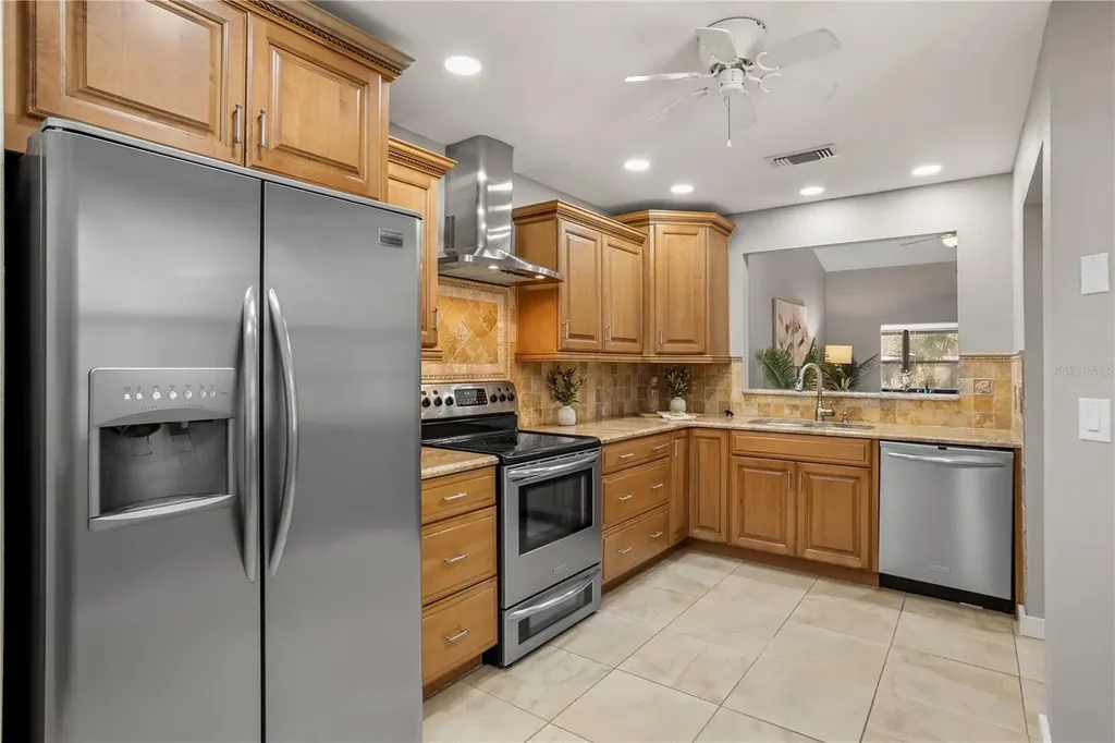 1147 Maple Creek Court Altamonte Springs FL 32714