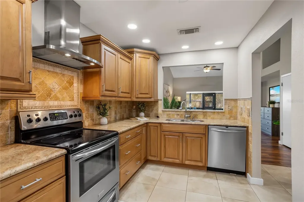 1147 Maple Creek Court Altamonte Springs FL 32714