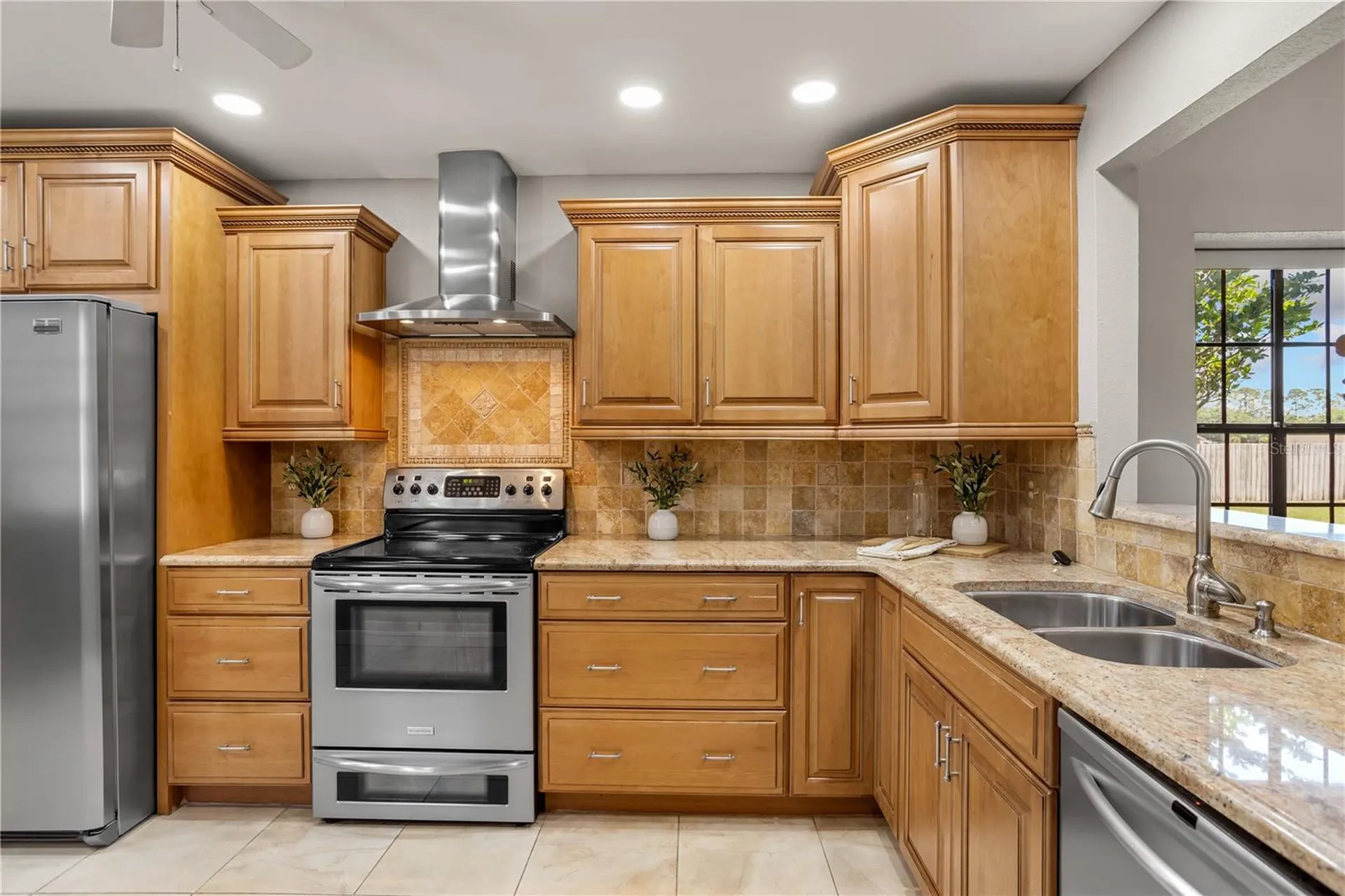 1147 Maple Creek Court Altamonte Springs FL 32714