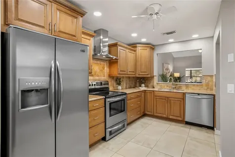 1147 Maple Creek Court Altamonte Springs FL 32714