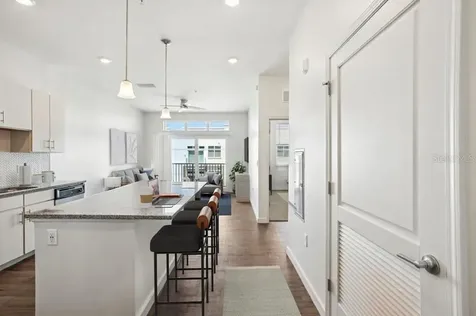 1185 S Pinellas Avenue Tarpon Springs FL 34689