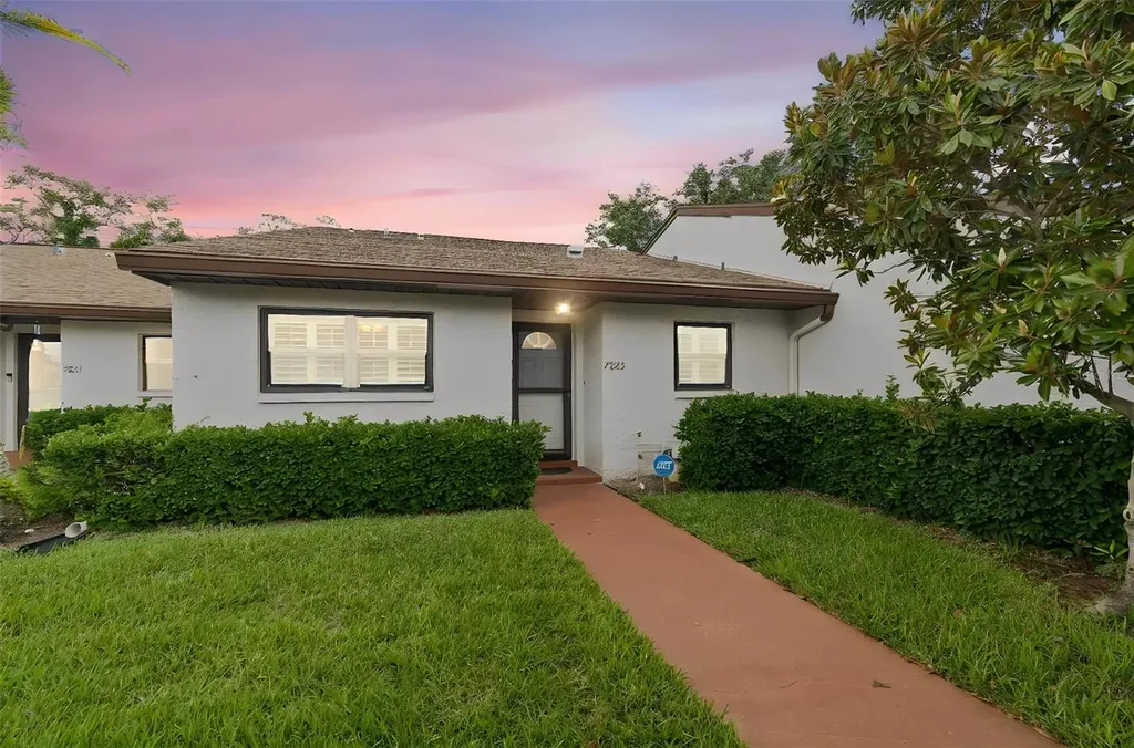 7823 Radcliffe Circle Port Richey FL 34668