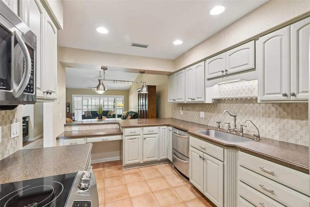 7823 Radcliffe Circle Port Richey FL 34668