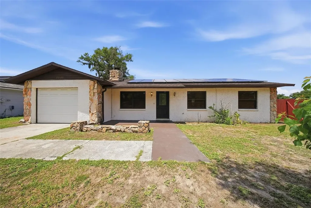 5020 Pine Street Seffner FL 33584