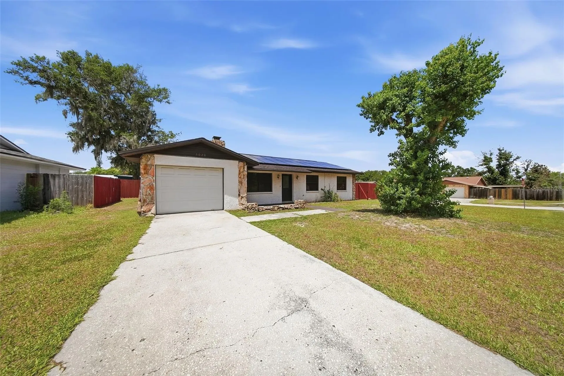5020 Pine Street Seffner FL 33584