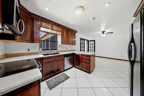5020 Pine Street Seffner FL 33584