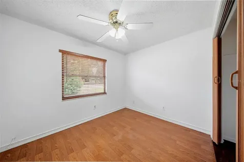 5020 Pine Street Seffner FL 33584