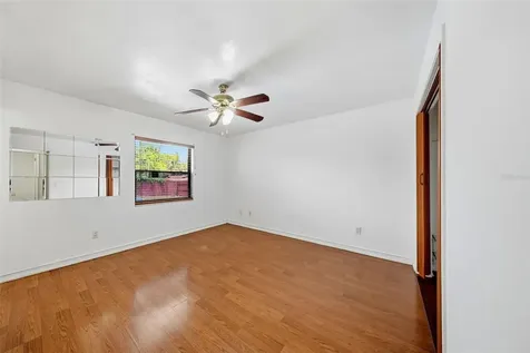 5020 Pine Street Seffner FL 33584