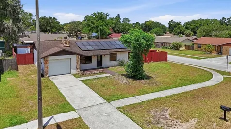 5020 Pine Street Seffner FL 33584