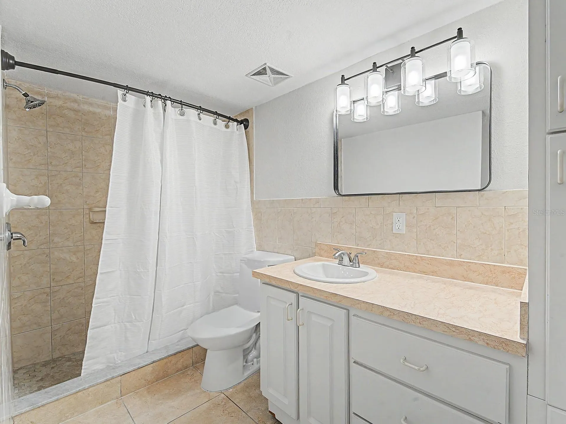 6314 Newtown Circle Tampa FL 33615